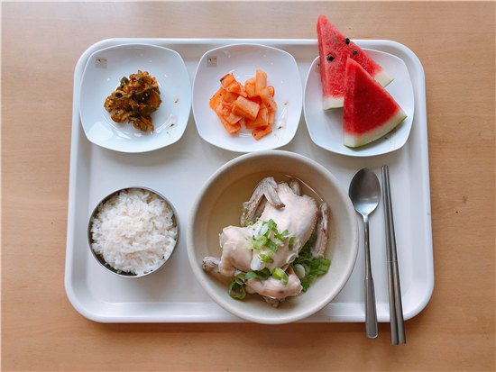 [자비의집] 말복맞이 특식 제공(궁중삼계탕)