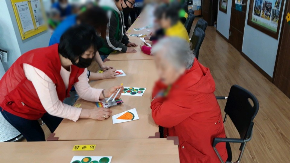 [은평신사데이케어센터]2020년 4월 24일 토탈공예 프로그램 진행