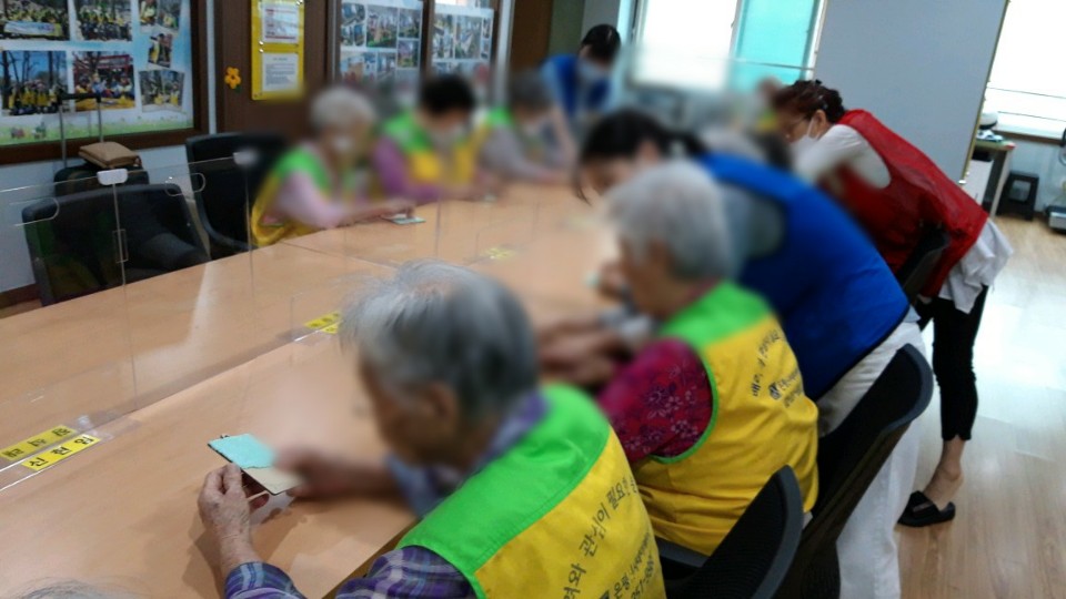 [은평신사데이케어센터]2020년 8월 7일 공예교실 프로그램 진행