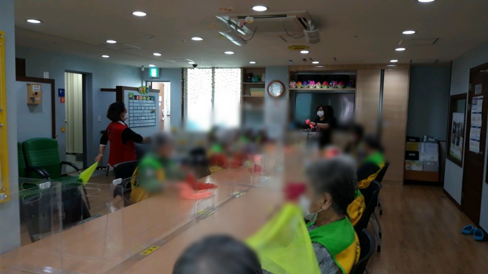 [은평신사데이케어센터]2020년 10월 16일 실버체조 프로그램 진행