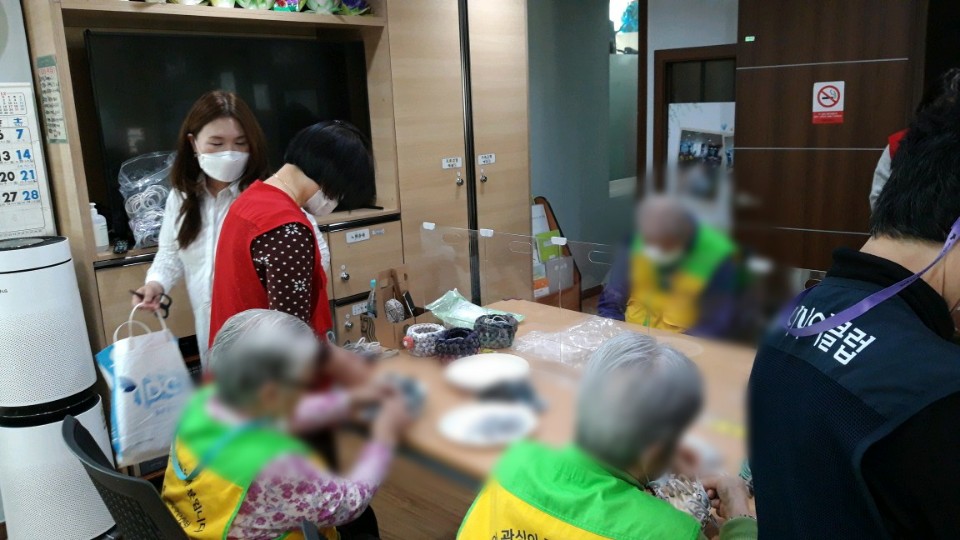 [은평신사데이케어센터]2020년 11월 6일 공예교실 프로그램 진행