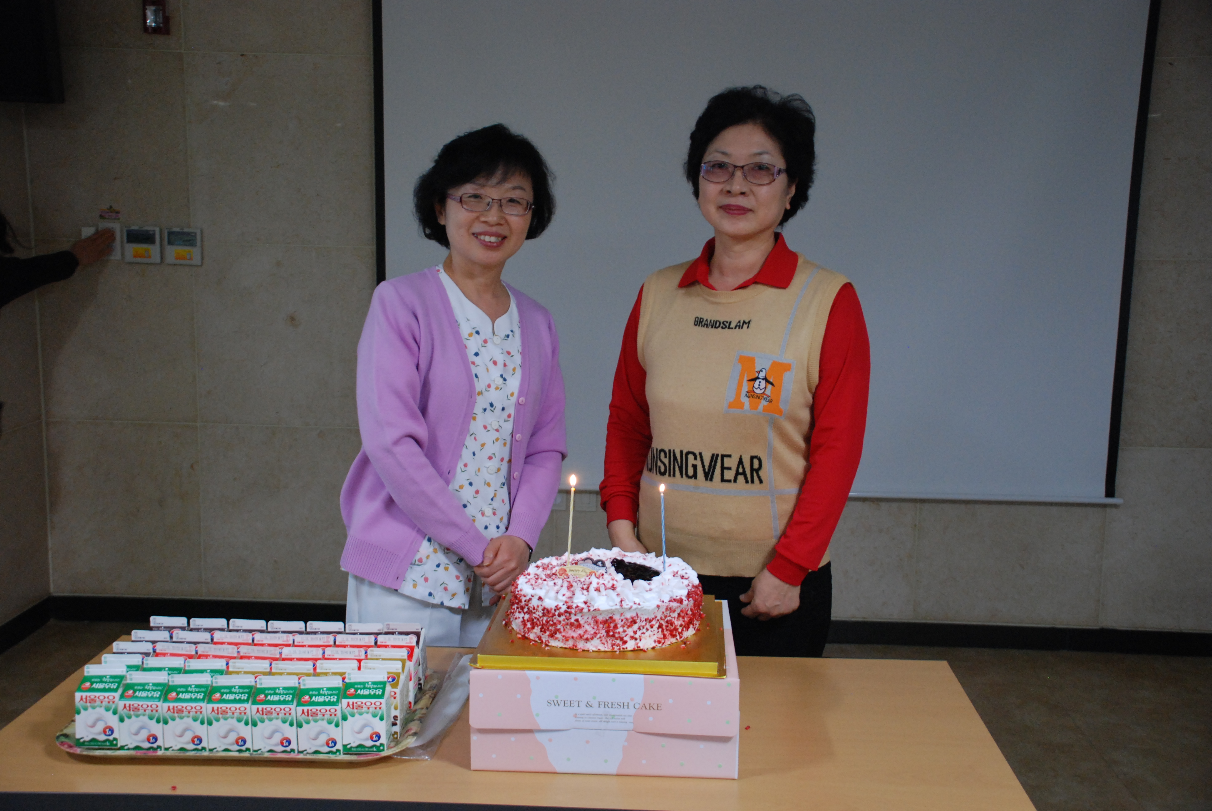 11月 직원 생일 잔치