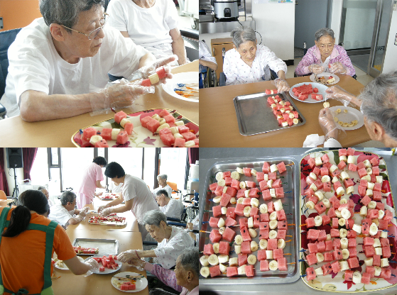 <녹번노인돌봄센터> 요리교실 - 과일꼬치 만들기