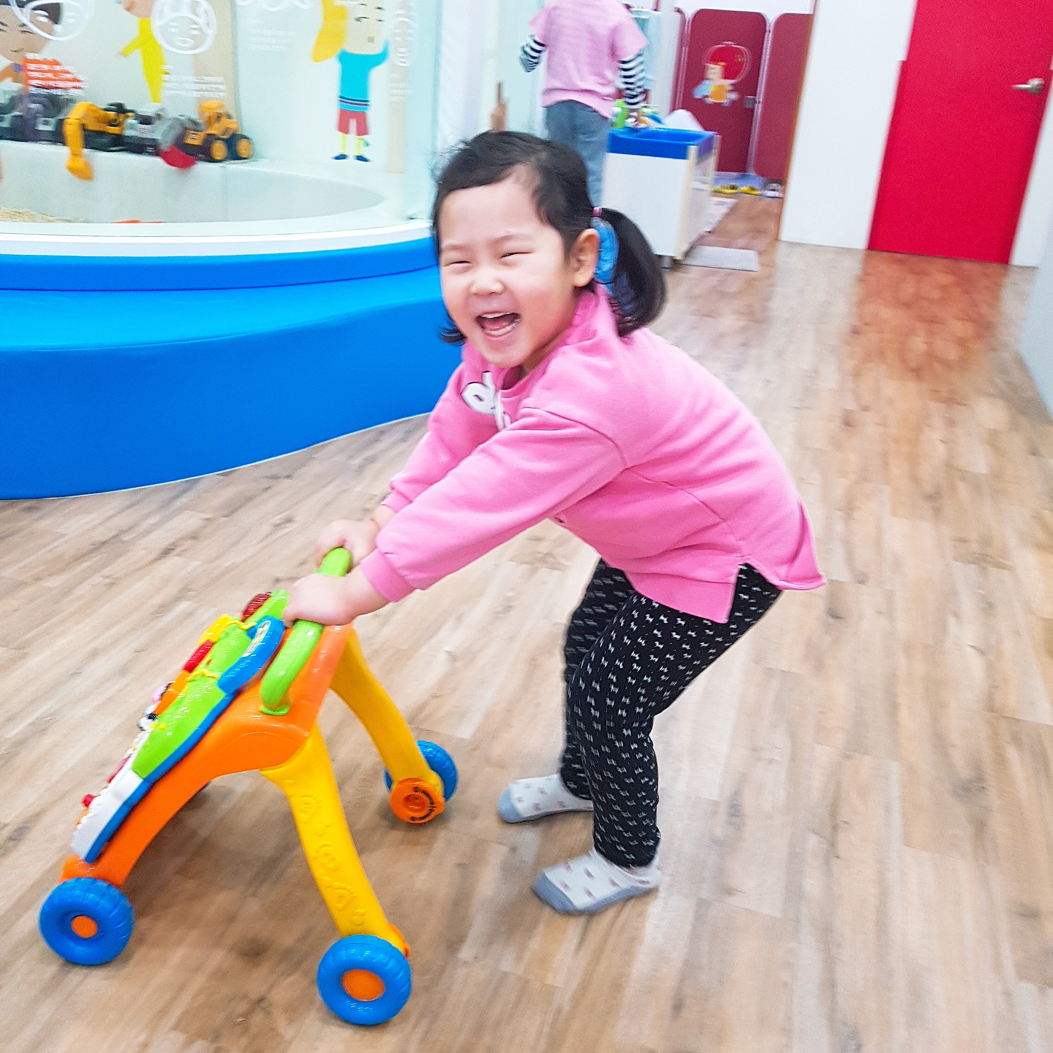 [구립꽃빛나라어린이집] 딸기가 좋아에 다녀왔어요~